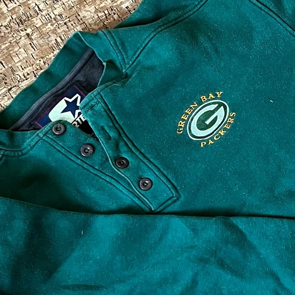 {SOLD} Vintage Green Bay Packers Sweatshirt - Picture 2 of 5